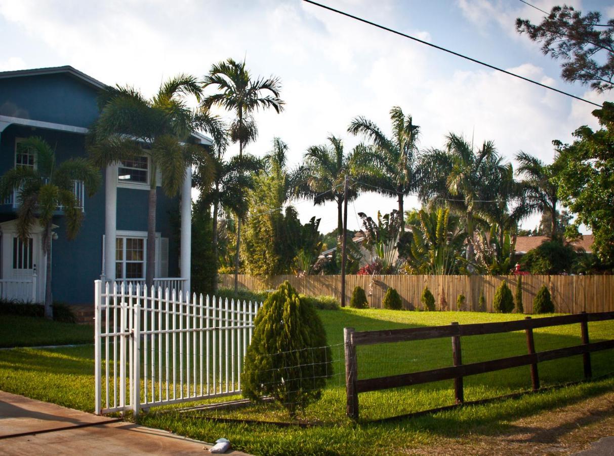 Homestay Weston Ranches Southwest Ranches Esterno foto