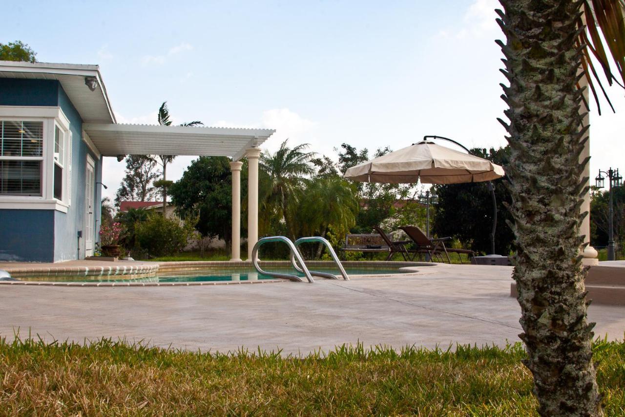 Homestay Weston Ranches Southwest Ranches Esterno foto
