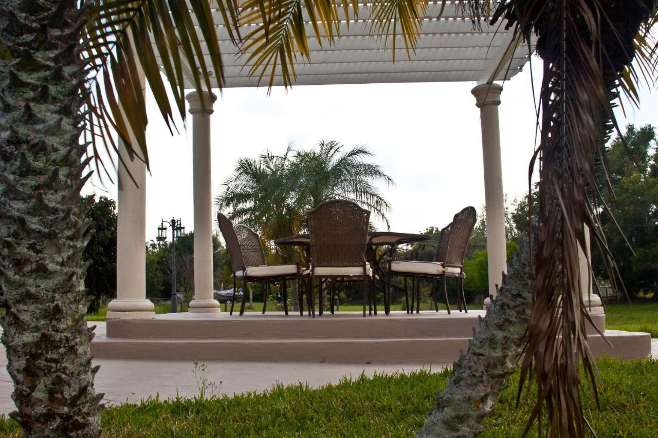 Homestay Weston Ranches Southwest Ranches Esterno foto