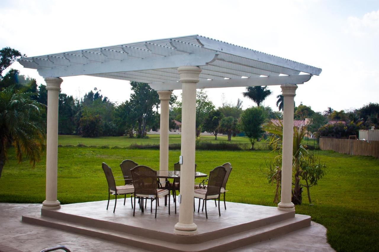 Homestay Weston Ranches Southwest Ranches Esterno foto